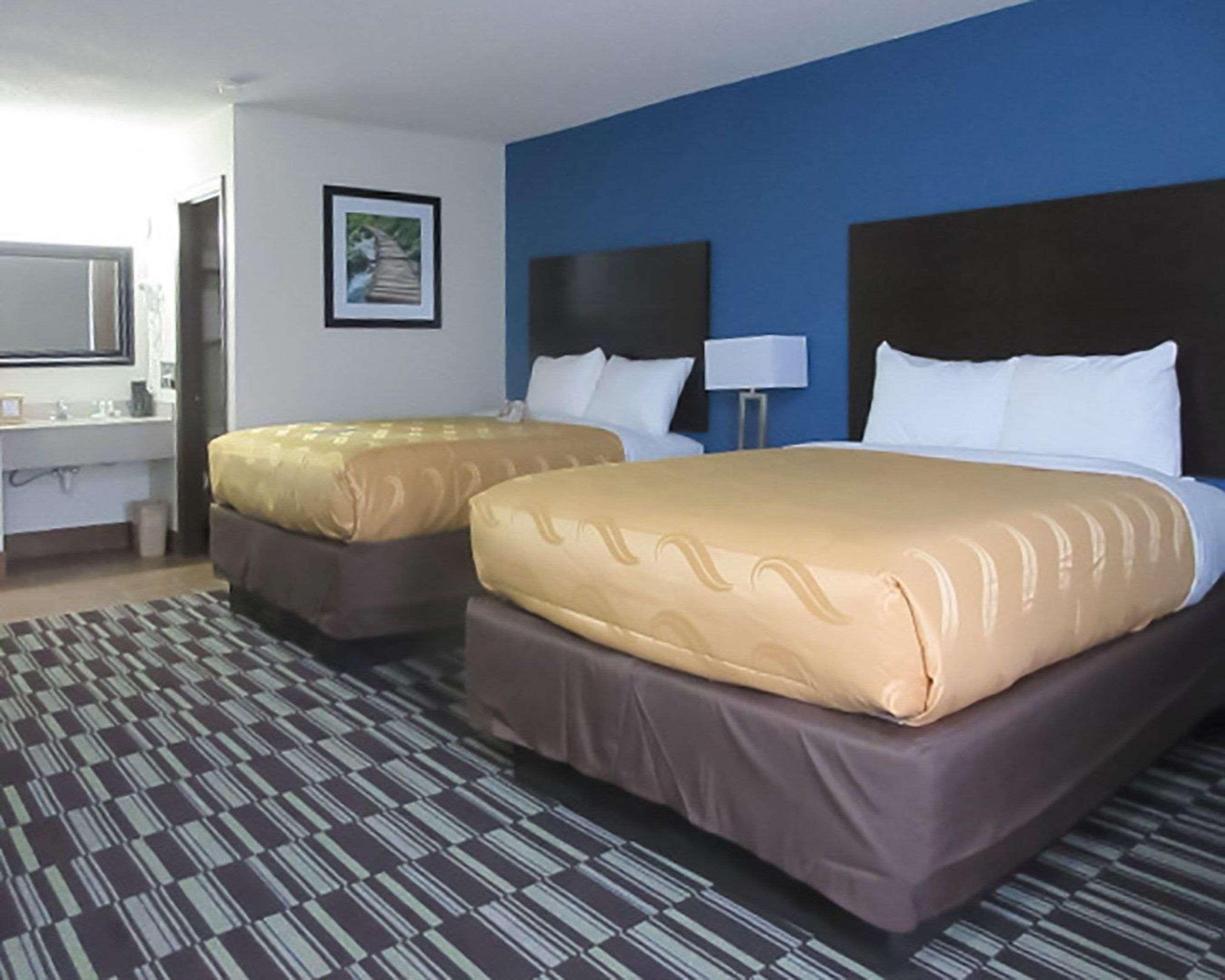 Quality Inn Farmington Exteriör bild